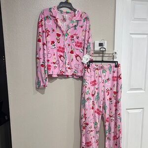 Holiday Time Pink Festive Pajama Set